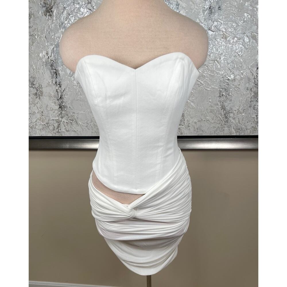 ALEX PERRY Strapless Corset Ruched Cutout White Mini Dress in Crepe Jersey Sz 6 - Picture 4 of 11